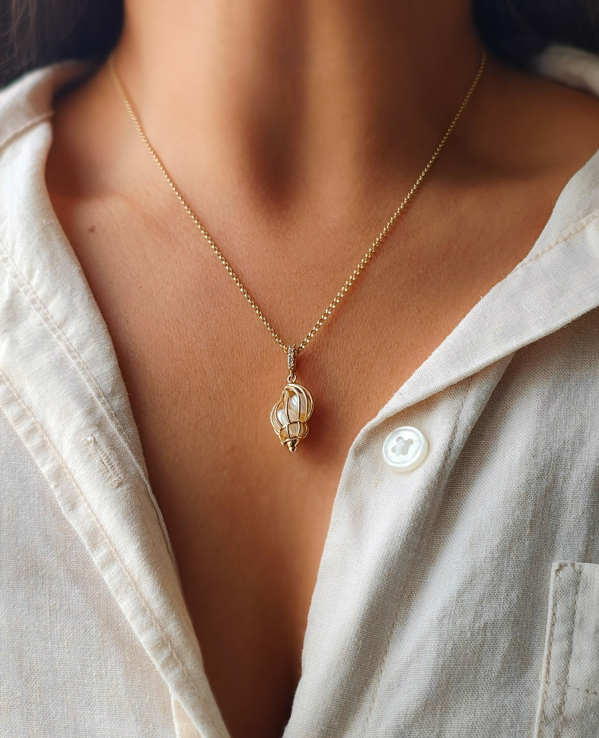 Shankh Charm Pendant