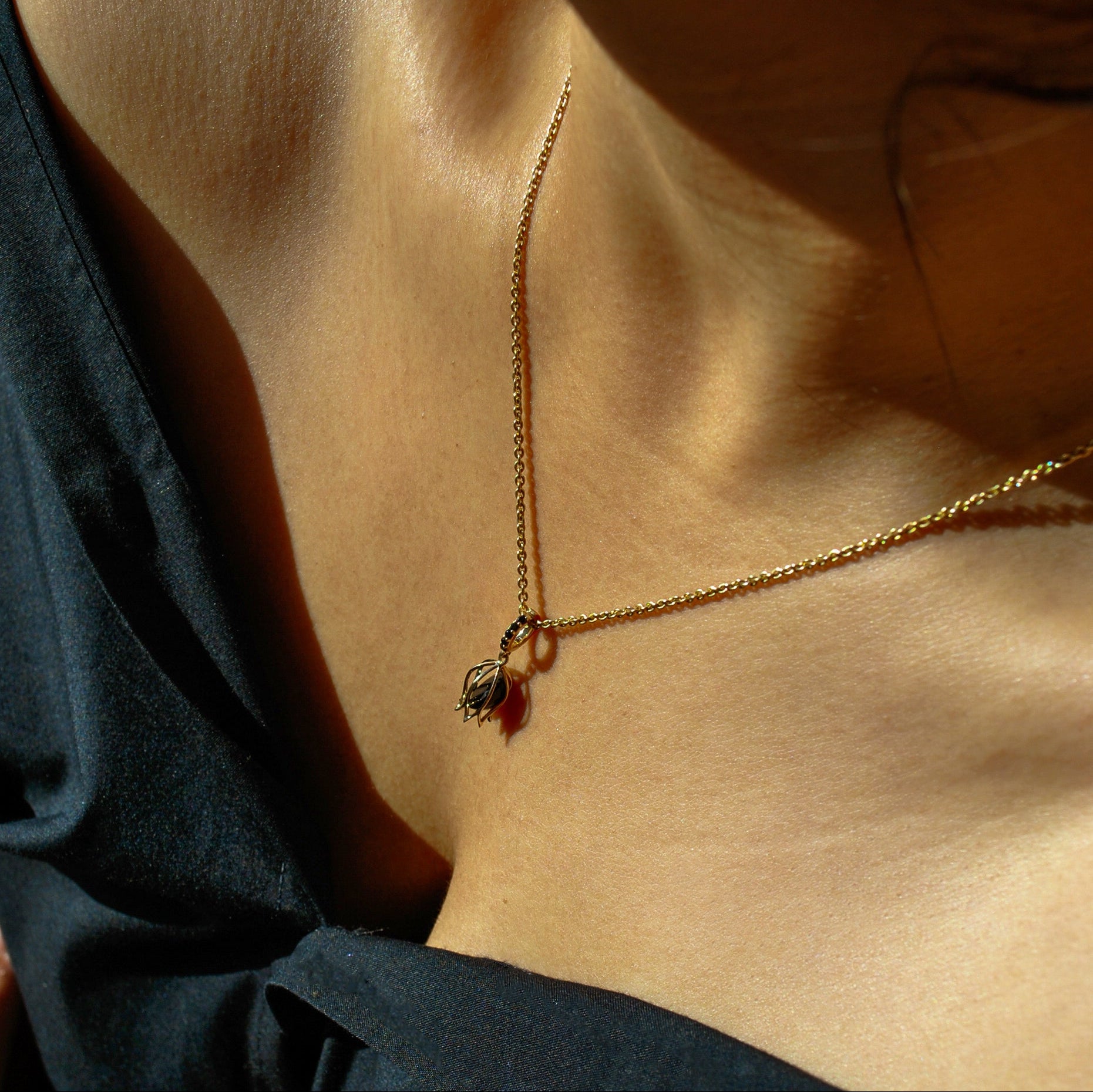 Tulip Onyx Charm Pendant