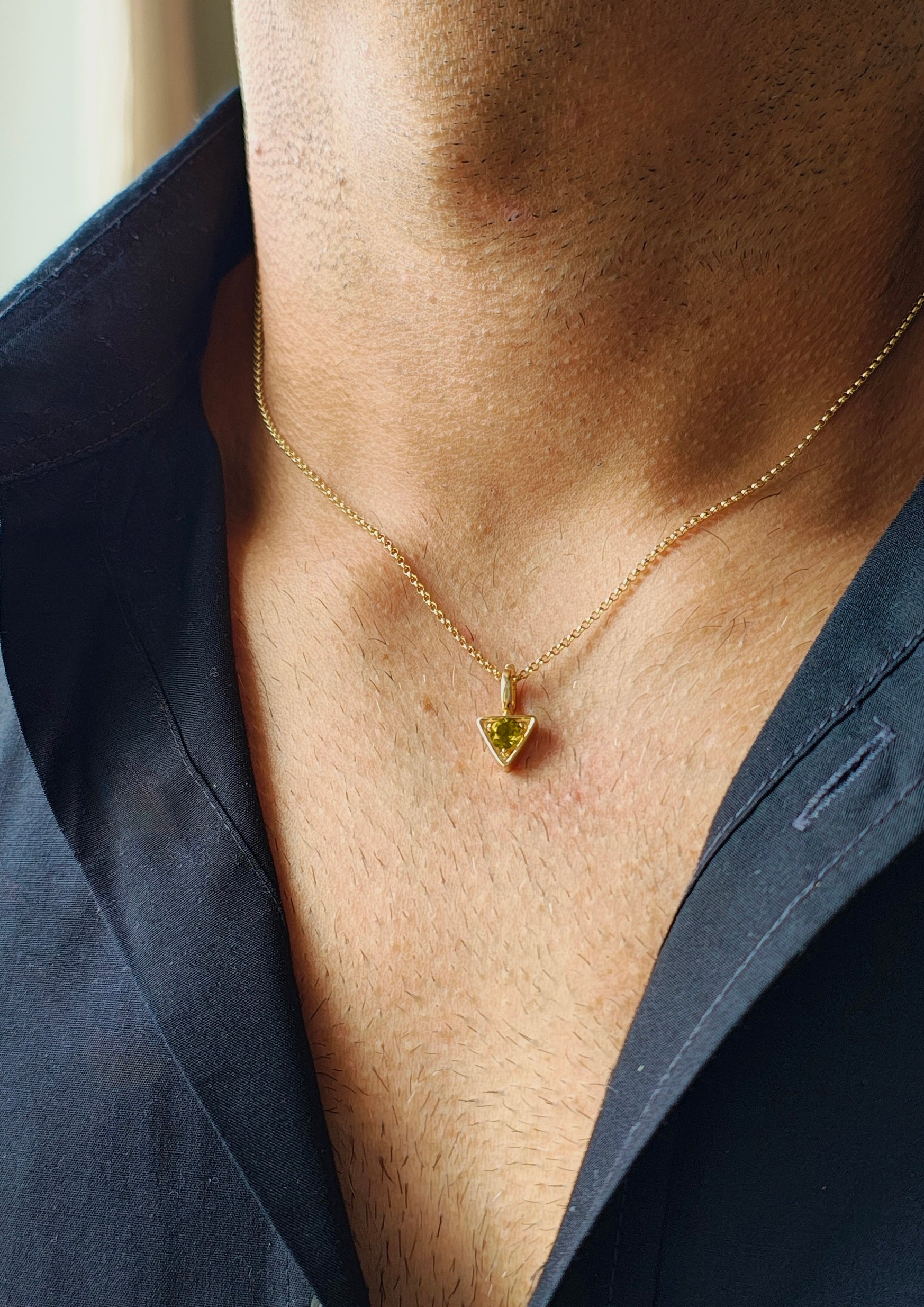 Shakti Olive Quartz Pendant